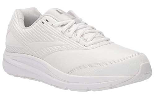 Most suitable white shoes for nurses